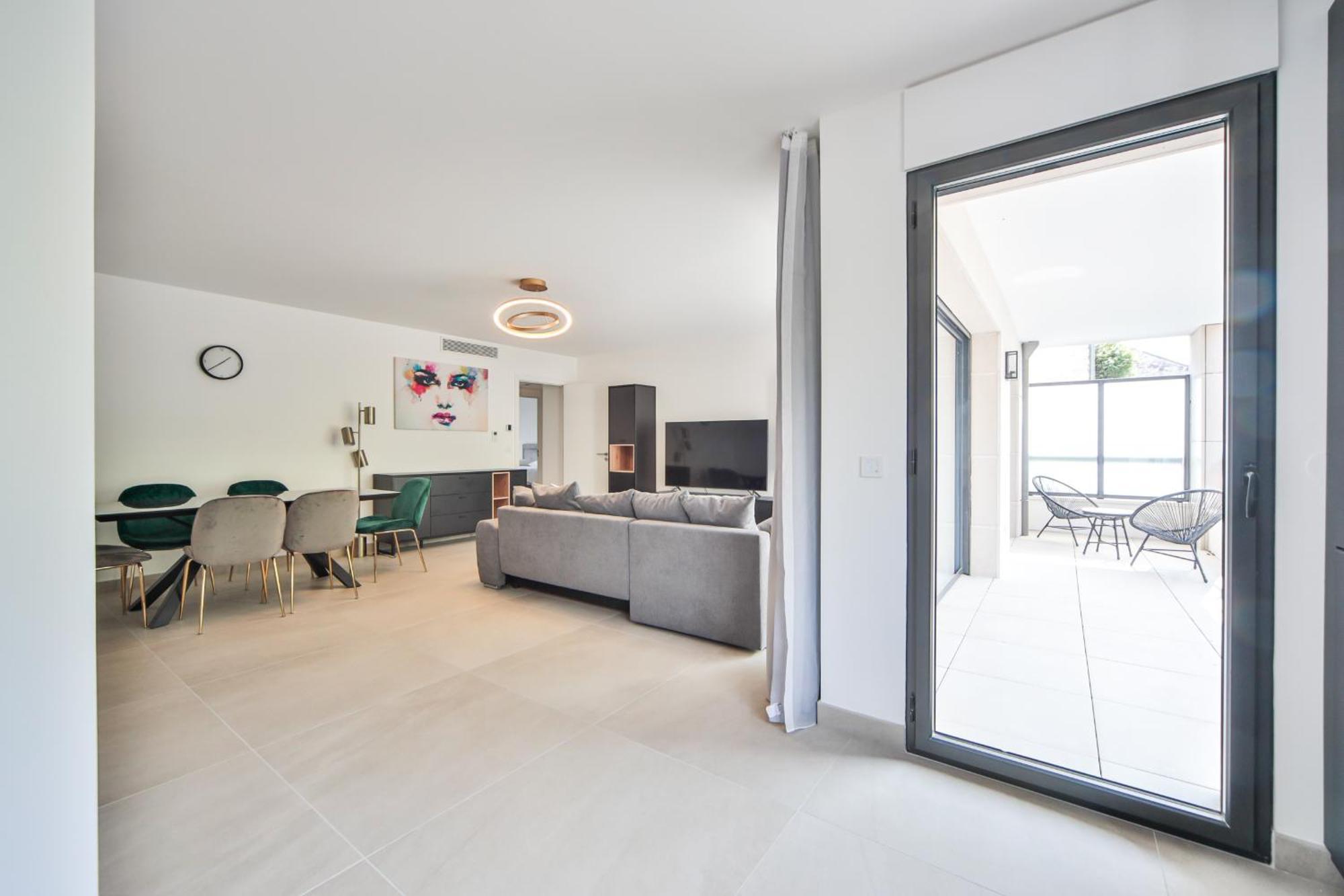 Blue Nights Appartements 69 Chennevières-sur-Marne الغرفة الصورة