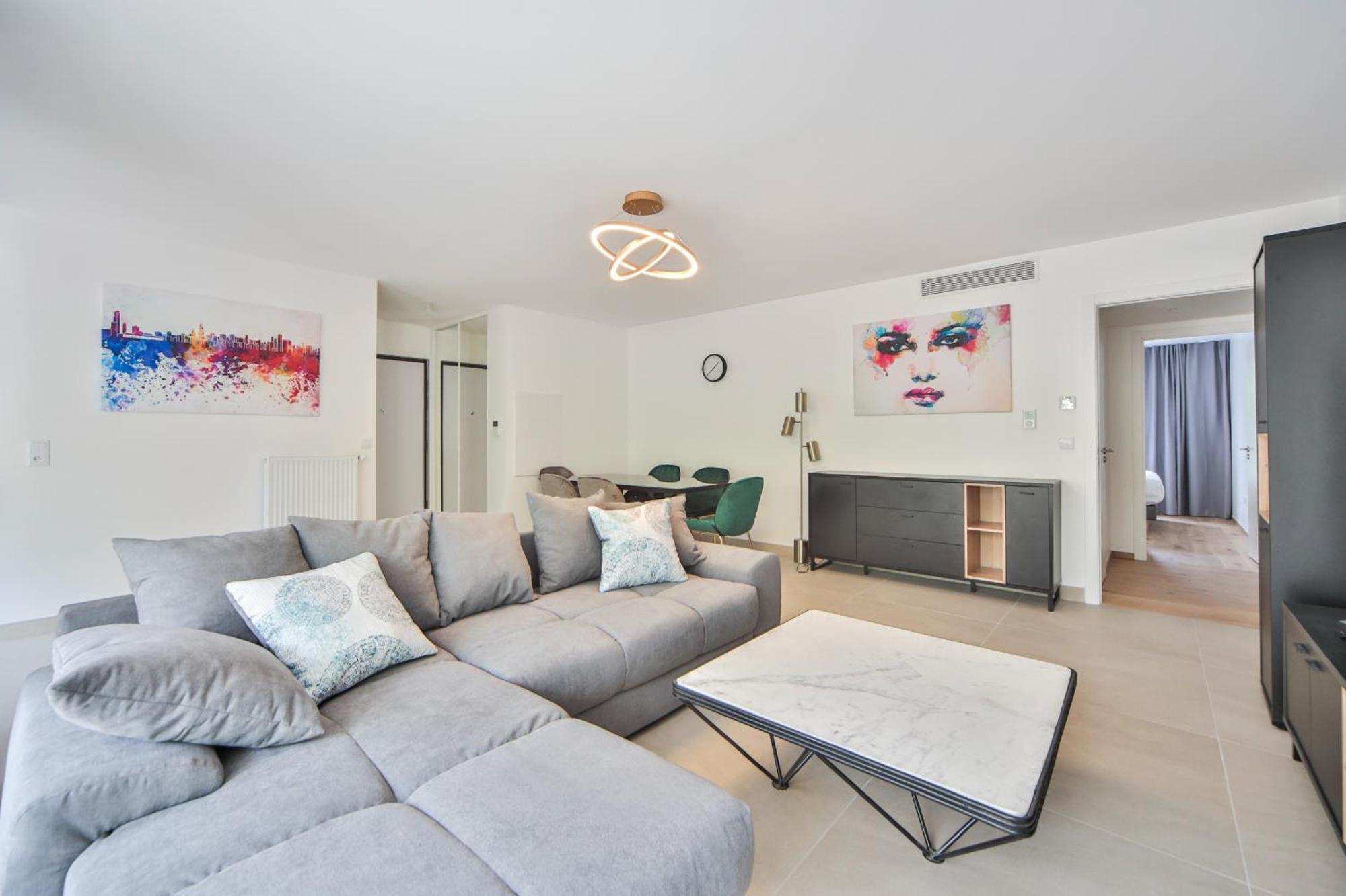 Blue Nights Appartements 69 Chennevières-sur-Marne الغرفة الصورة